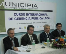 Apertura del Curso Municipia en Asunción