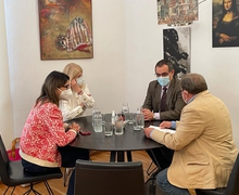 Visita de trabajo del Secretario General UIM al Ayuntamiento de Santa Coloma de Gramenet para entrevista con la Alcaldesa Nuria Parlón.