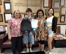 Estudiante del Connecticut College fortalece su formación profesional en la UIM