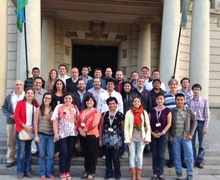 FOTO DE FAMILIA: PARTICIPANTES DE LA ESPECIALIZACIÓN EN PLANIFICACIÓN ESTRATÉGICA DE TANDIL