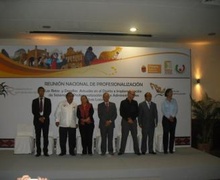 Gobierno del Estado de Chiapas y Foro Nacional de Profesionalización de México premian a la UIM