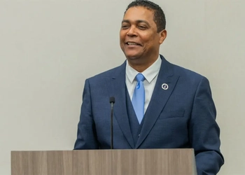 VÍCTOR D´AZA, Secretario General de la Liga Municipal Dominicana y vicepresidente UIM