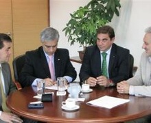 SE CONSTITUYÓ LA FUNDACIÓN IBEROAMERICANA PARA LA DEMOCRACIA Y EL DESARROLLO LOCAL - FUNIDEL