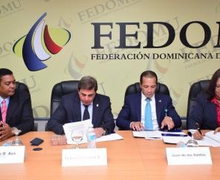 LA UIM SUSCRIBE CONVENIO CON LA FEDERACION DOMINICANA DE MUNICIPIOS